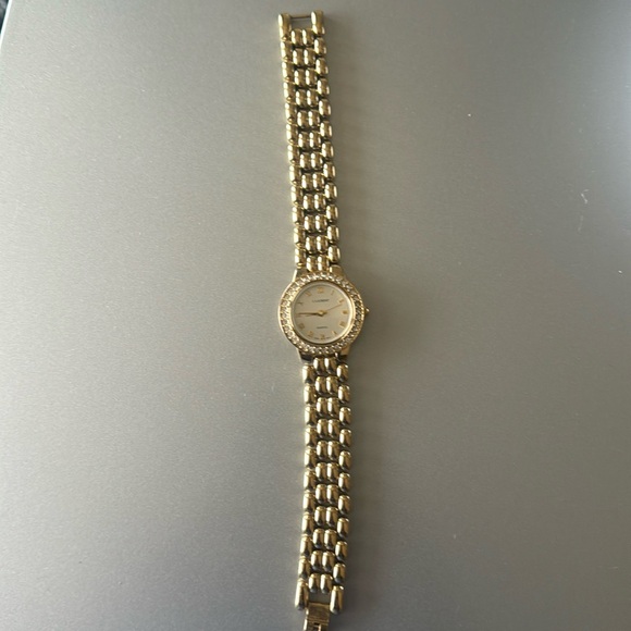 Quartz Accessories - Quartz Watch